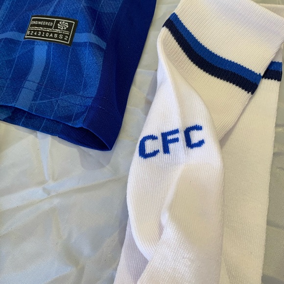 Kids Chelsea 25/26 Jerseys - Picture 6 of 11